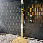 Voralpen - Mit Gym, Sauna & Hot Tub פארק נופש