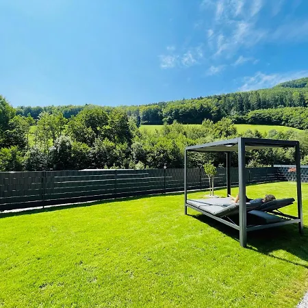 Voralpen - Mit Gym, Sauna & Hot Tub * Traisen