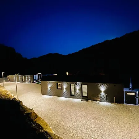 Voralpen - Mit Gym, Sauna & Hot Tub * Traisen