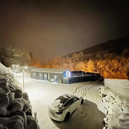 Voralpen - Mit Gym, Sauna & Hot Tub * Traisen