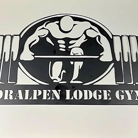 Voralpen - Mit Gym, Sauna & Hot Tub *