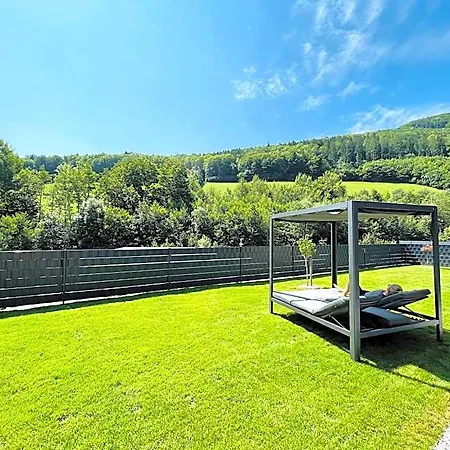 Voralpen - Mit Gym, Sauna & Hot Tub Traisen