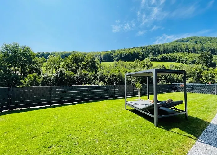 Voralpen - Mit Gym, Sauna & Hot Tub * Traisen